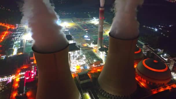Vyvýšený Pohled Večerní Městskou Scénu Výhledem Elektrárnu — Stock video