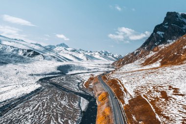 Dushan Karayolu, Karlı Dağ, Çin Turist Çekimi