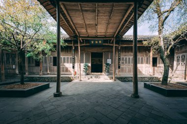 Asya şehrindeki eski geleneksel bina. 