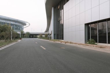 Asya şehrindeki modern mimari binası