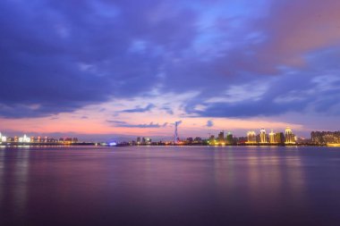 Şangay, Çin 'de güzel bir gün batımı.