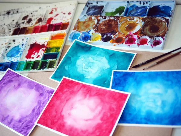 Ακουαρέλα Ζωγραφική Τέχνη Τάξη Εργαστήριο Χρώμα Φόντο Δημιουργική Καλλιτέχνης Εκπαίδευση — Φωτογραφία Αρχείου