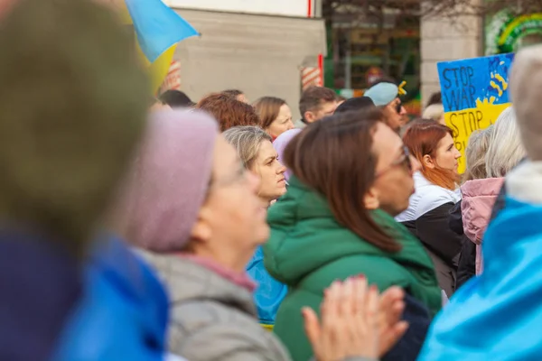 Dublin Dublin Ireland February 24Th 2023 Ukrainians Supporters Rally First — Stockfoto
