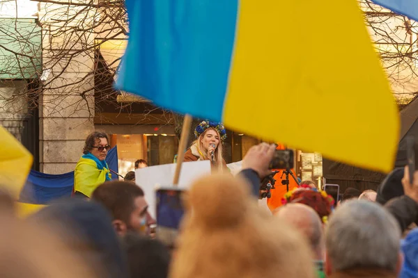 Dublin Dublin Ireland February 24Th 2023 Ukrainians Supporters Rally First — Stock Photo, Image