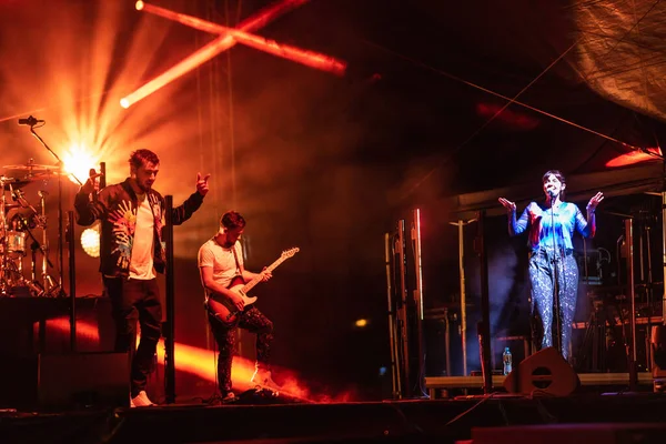 Stock image Wroclaw, Poland - September 2022: Free and open concert of Kamil Bednarek at market square during Dwarf Festival in Wroclaw