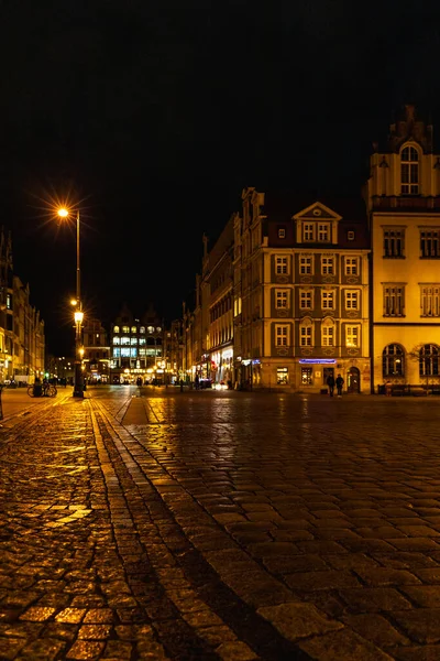 Wroclaw Lengyelország Január 2023 Wroclaw Piac Tér Éjjel Néhány Sétáló — Stock Fotó