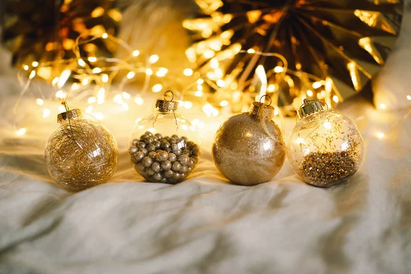 Різдвяна Композиція Різдвяні Золоті Кульки Прикраси Святкування Різдва Христового Новорічна — стокове фото
