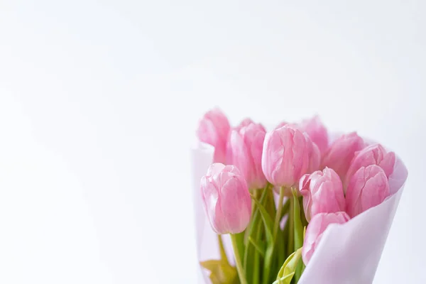 Růžové Tulipány Bílém Pozadí Krásná Karta Pro Den Matek Nebo Stock Snímky