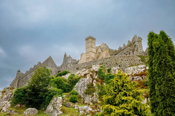 Скала Кашеля Irish Cashel Kings Fucks Rock Историческое Место Расположенное — стоковое фото