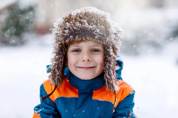 Funny Little School Kid Boy Colorful Clothes Playing Outdoors Snowfall — Stock Photo, Image