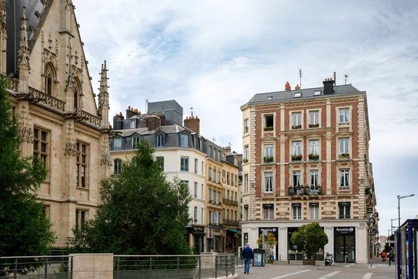 2022年8月21日 鲁昂的城市景观 法国北部塞纳河畔的鲁昂 上诺曼底地区的首府和历史名城诺曼底 — 图库照片