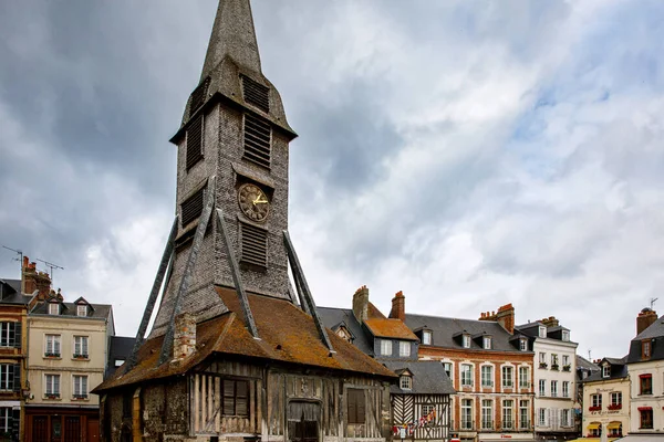 Honfleur Francja Sierpnia 2022 Widok Malownicze Miasto Honfleur Starych Ulic — Zdjęcie stockowe