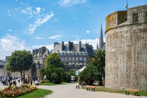 Malo Francja Sierpnia 2022 Malo Francja Widok Zamurowane Miasto Średniowieczna — Zdjęcie stockowe