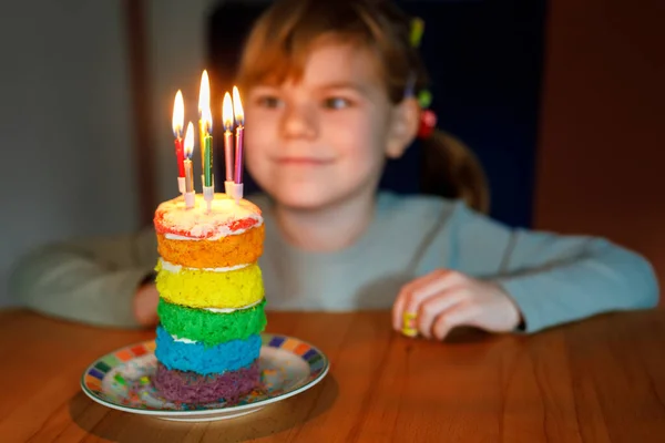 Happy Little Preschool Girl Celebrating Birthday Closeup Child Homemade Rainbow — Stock Photo, Image
