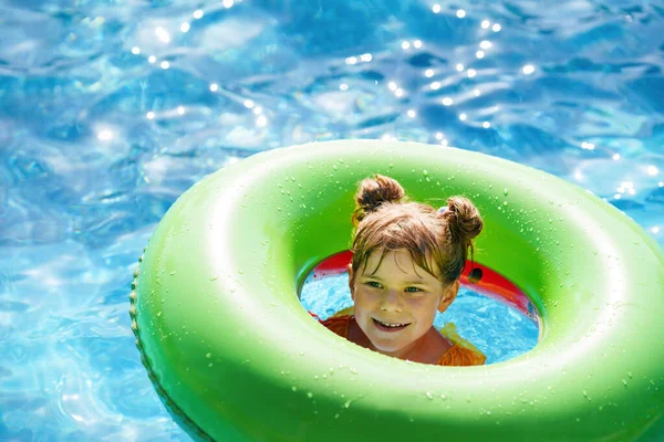 Happy Little Girl Inflatable Toy Ring Float Swimming Pool Little — Stock Photo, Image