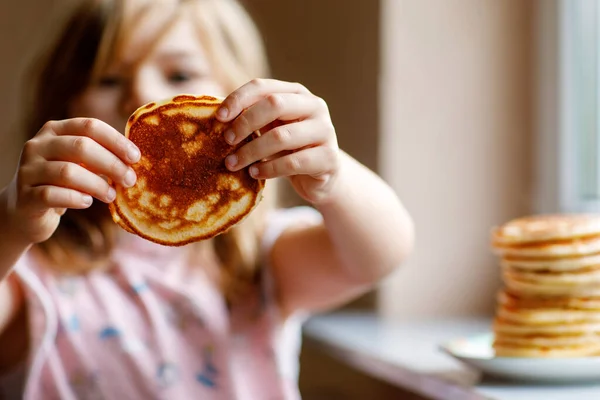 Little Happy Preschool Girl Large Stack Pancakes Breakfast Positive Child — Stock Photo, Image
