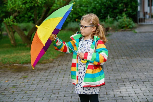 Little Girl Way Elementary School Kindergarden Preschool Child Colorful Rainbow — Stock Photo, Image
