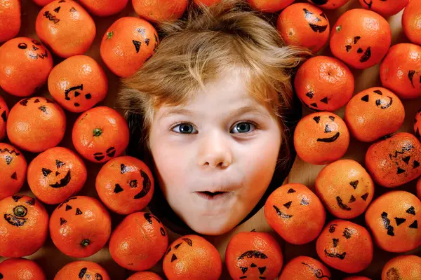 Funny Portrait Adorable Toddler Girl Orange Tangerine Looking Small Jack — Stock Photo, Image