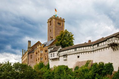 Wartburg Kalesi 'nin havadan görüntüsü. Almanya 'nın Thüringen kentindeki UNESCO dünya mirası.