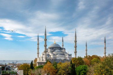 Güzel bir sonbahar gününe kadar İstanbul, İstanbul 'daki Mavi Cami veya Sultan Ahmet Camii
