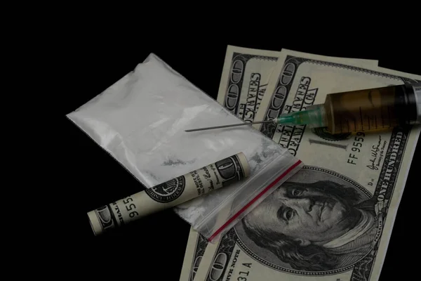 Кокаин Другие Незаконные Наркотики Белый Порошок Шприц Изолированные Черном Глянцевом — стоковое фото