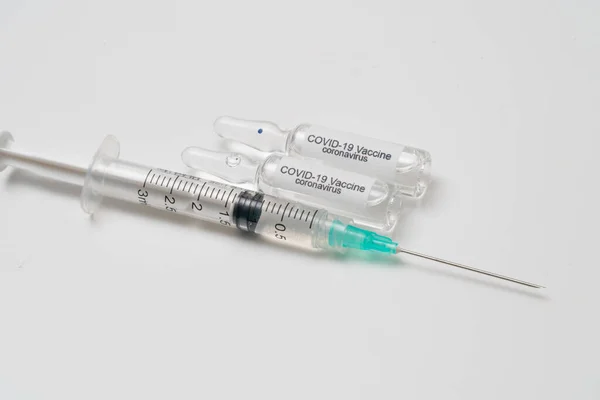 Covid Coronavirus Vakcina Fecskendő Injekció Covid Prevenciójára Immunizálására Kezelésére Használják — Stock Fotó