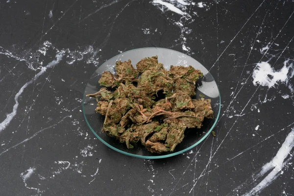 Cannabis Cannabis Médicinal Joint Mauvaises Herbes Dans Récipient Verre Drogues — Photo