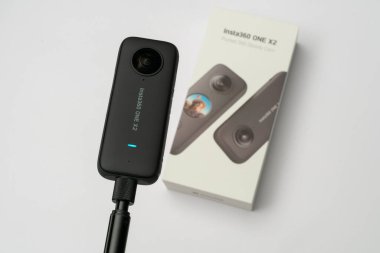 Bogota Kolombiya, Temmuz 2022, Insta360 Bir X2, 360 Kamera 4K HDR