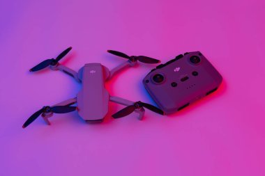 DJI Mini 2, DJI şirketi DJI Mavic Mini 2 tarafından fırlatılan en küçük İHA, sadece 249 g ağırlığında bir İHA.