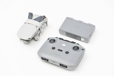 DJI Mini 2, DJI şirketi DJI Mavic Mini 2 tarafından fırlatılan en küçük İHA, sadece 249 g ağırlığında bir İHA.