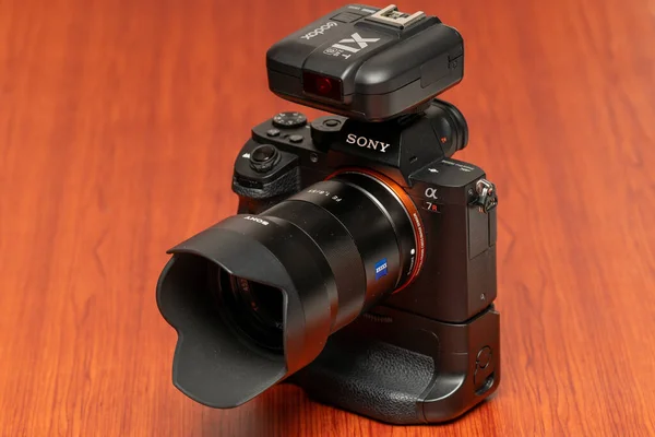 Kamera Sony Alpha A7Rii Mirrorless — Stockfoto