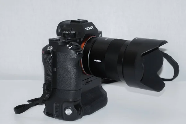 Câmera Sony Alpha A7Rii Mirrorless Zeiss 55Mm Lens — Fotografia de Stock