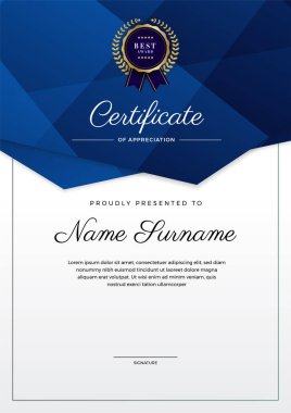 Modern zarif mavi ve beyaz diploma şablonu