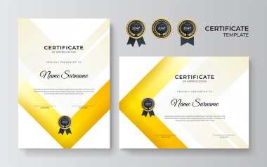 İş dünyası için modern turuncu ve sarı sertifika tasarımı ve altın rozetli başarı ödülü