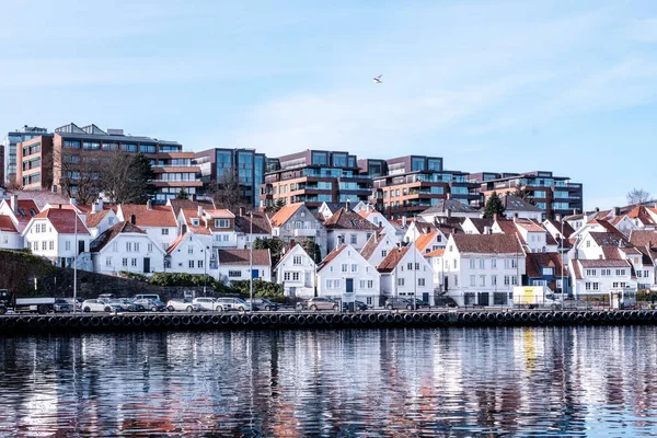 Stavanger Noruega Março 2023 Casas Tradicionais Cidade Velha Stavanger Waterside — Fotografia de Stock