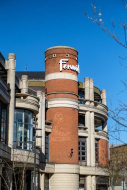 Kingston-Upon-Thames, Londra 12 Şubat 2024, Fenwick Bentall Alışveriş Merkezi İnsansız Alışveriş Merkezi