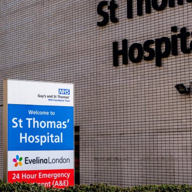 Westminster City, Londra İngiltere, Mart 08 2024, NHS Guy 's ve St.Thomas' s Hastanesi Güney Bankası Dış İşleri ve İnsansız İhbar
