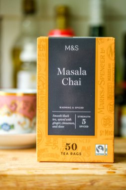 Londra İngiltere, 20 Nisan 2025, Marks ve Spencer Baharatlı Masala Chai Tea Bags
