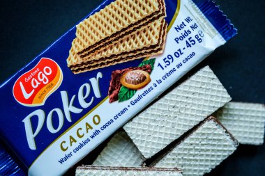 Londra İngiltere, 24 Nisan 2025, Poker Kakao Çikolata Kremalı Wafer Bisküvileri