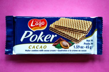 Londra İngiltere, 24 Nisan 2025, Poker Kakao Çikolata Kremalı Wafer Bisküvileri