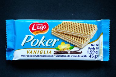 Londra İngiltere, 24 Nisan 2025, Poker Vanilya Kremalı Bisküviler