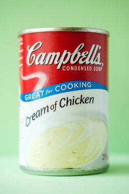 Londra İngiltere, 25 Nisan 2025, Campbell Kremalı Mantar Çorbası