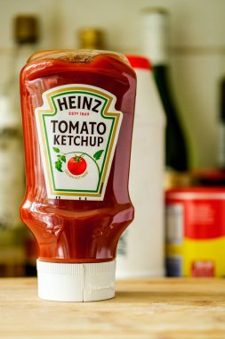 Londra İngiltere, 25 Nisan 2025, Orijinal Heinz Domates Sosu