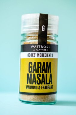 Londra İngiltere, 27 Nisan 2025, Jar Waitrose Baharat ve Kokulu Hint Tarzı Garam Masala