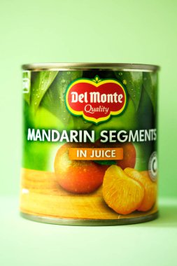 Londra İngiltere, Mayıs 03 2025, Meyve Suyu Konservesi