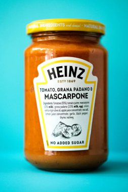 Londra İngiltere, Mayıs 07 2025, Heinz Mascarpone Kavanozu