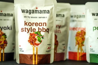 Londra İngiltere, Mayıs 07 2025, Kore usulü BBQ, Wagamamas Asya usulü lezzetli aşçı, Karışık Kızartma Sosu