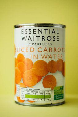 Londra İngiltere, 10 Mayıs 2025, Can of Esnecessary Waitrose Dilimlenmiş Havuç