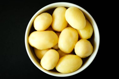 Londra İngiltere, 10 Mayıs 2025, Bir kase haşlanmış vejetaryen patatesi