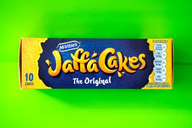 Londra İngiltere, 12 Mayıs 2025, Orijinal Klasik Jaffa Kek Bisküvileri Paketi